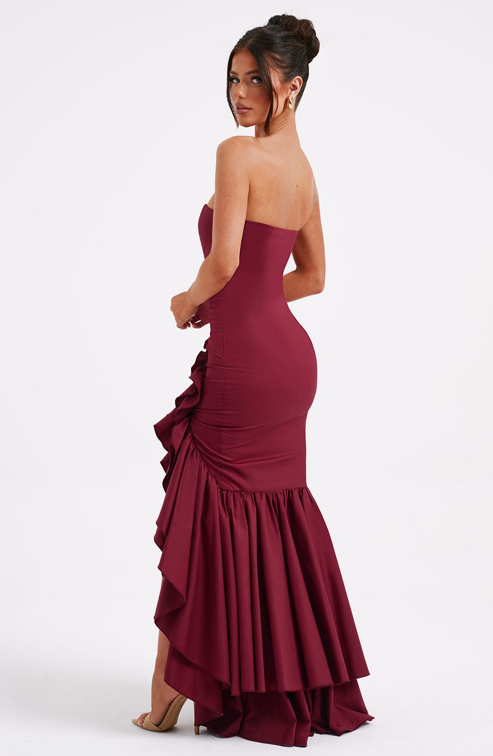 Joysline - Sleeveless Slit Ruffle Maxi Dress