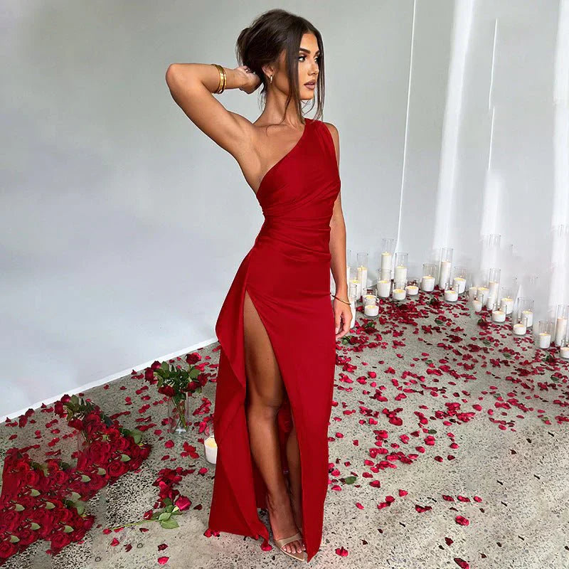 Sara - Elegant Maxi Dress